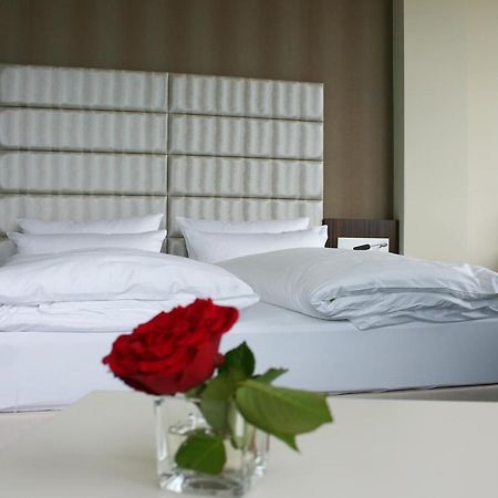 Business-Hotel Artes Chemnitz Bagian luar foto