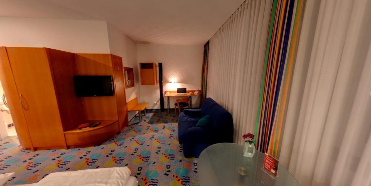 Business-Hotel Artes Chemnitz Bagian luar foto