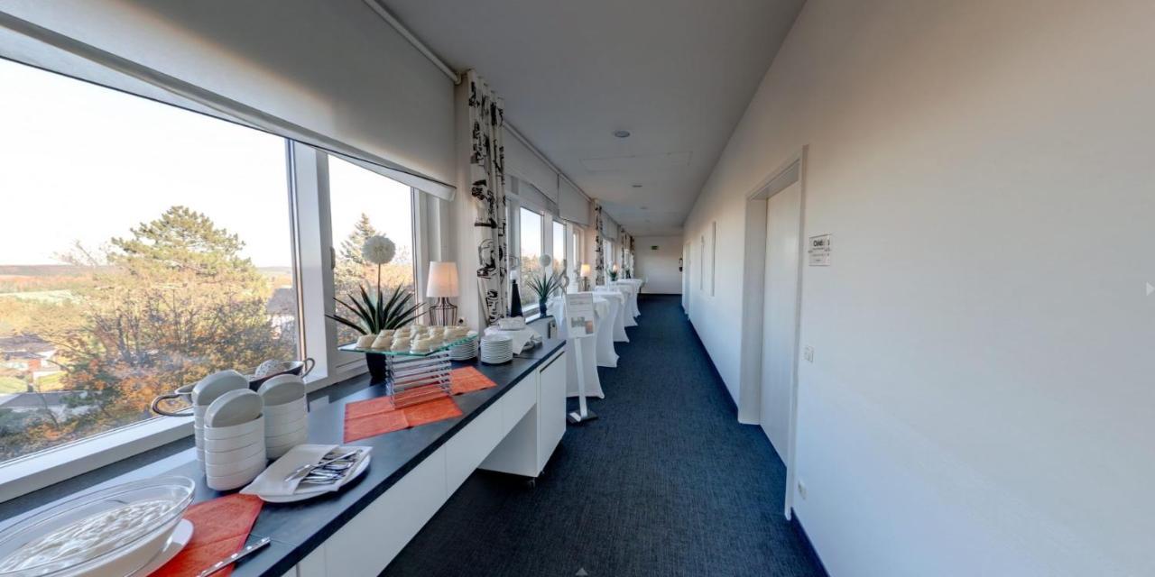 Business-Hotel Artes Chemnitz Bagian luar foto