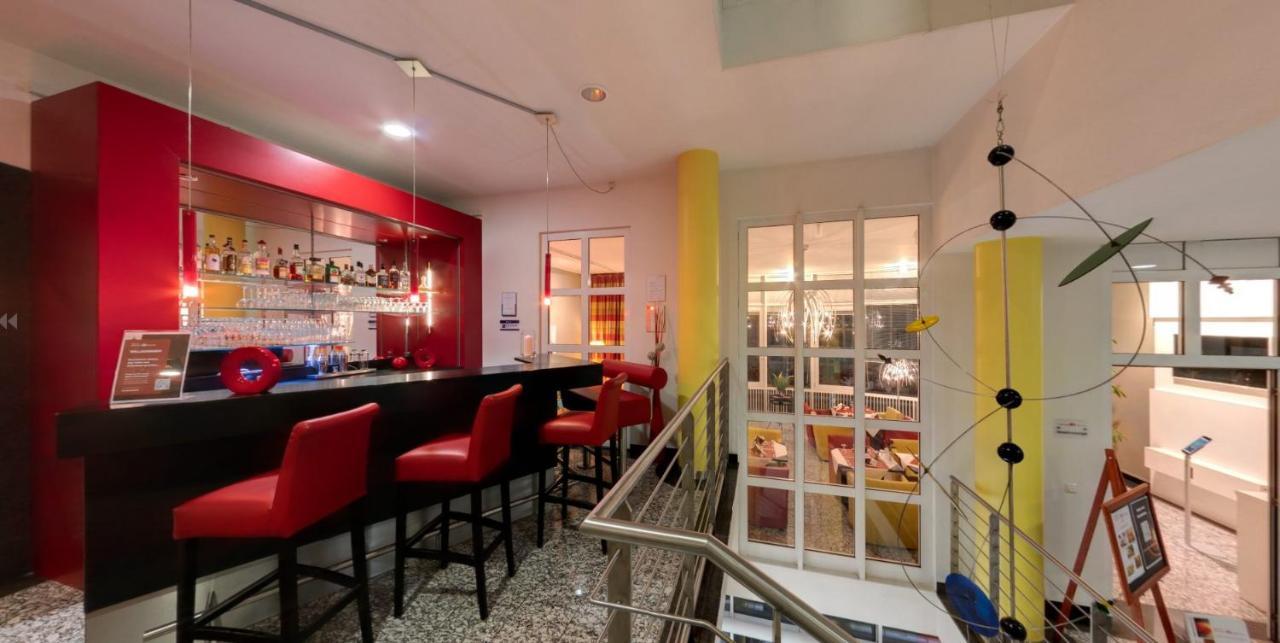 Business-Hotel Artes Chemnitz Bagian luar foto