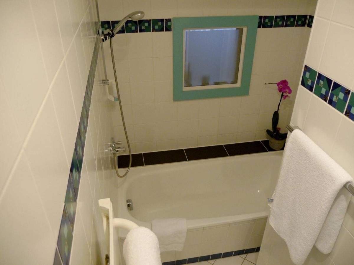 Business-Hotel Artes Chemnitz Bagian luar foto