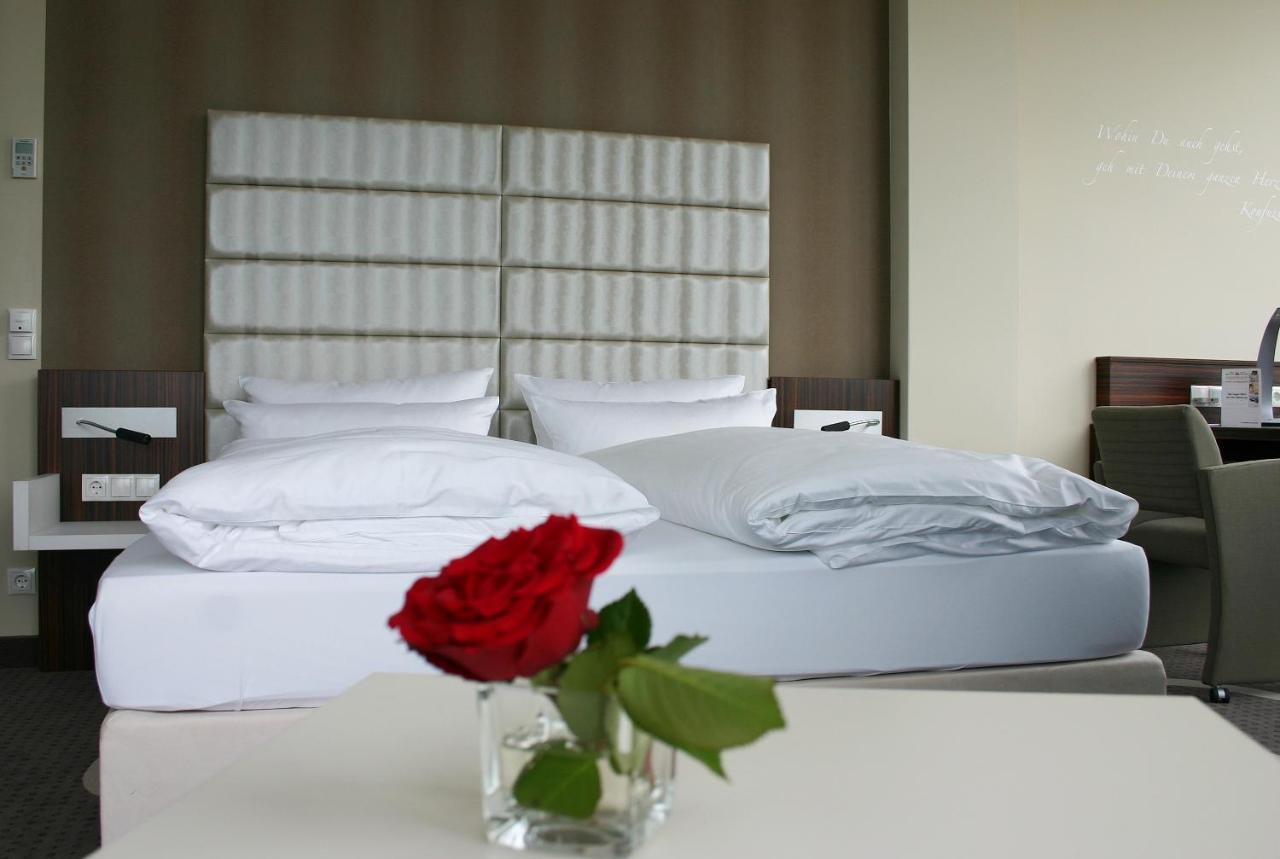 Business-Hotel Artes Chemnitz Bagian luar foto
