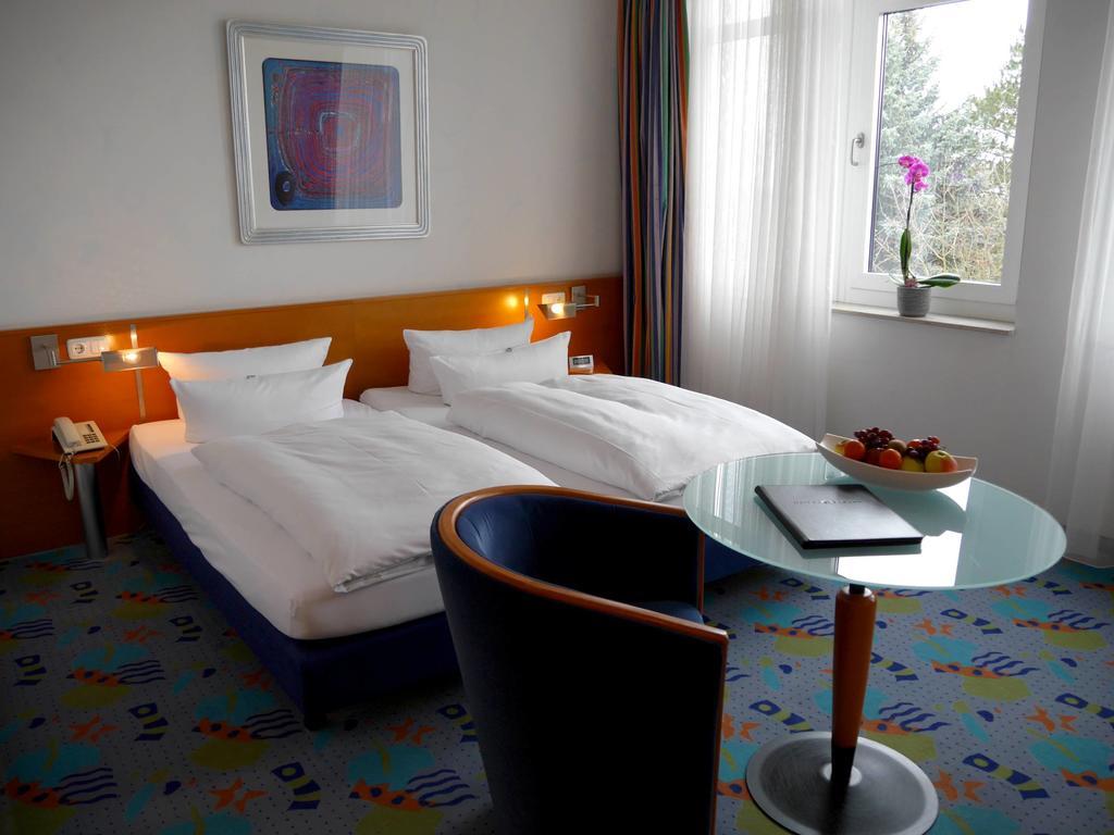 Business-Hotel Artes Chemnitz Bagian luar foto